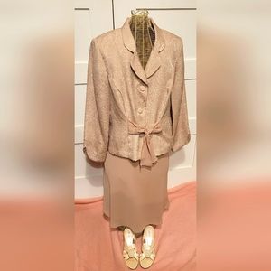 Ann Travis Petite 2 piece Brocade & Chiffon Jacket and Skirt